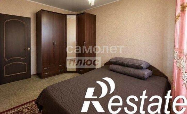 5-комн квартира улица Новокшонова, 62,  д. 62