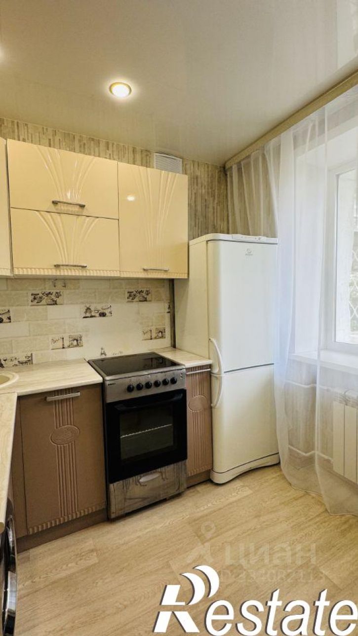 1-комн квартира улица Геологов, 12А,  д. 12А