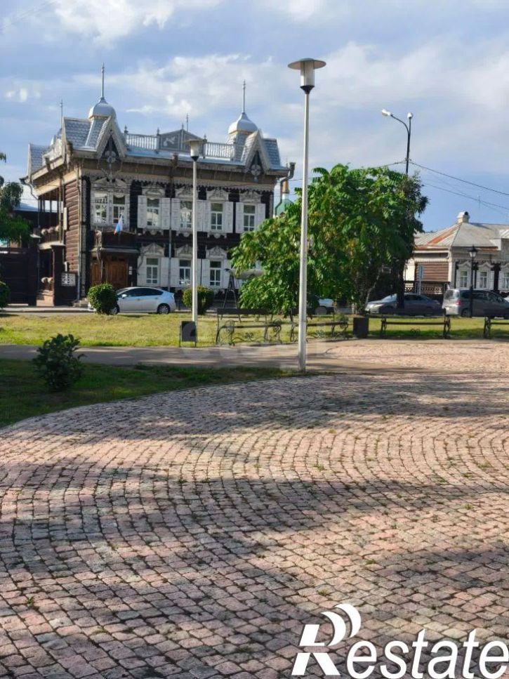 3-комн квартира улица Декабрьских Событий, 85,  д. 85