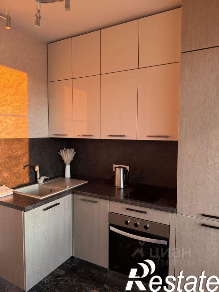 2-комн квартира Сибирская улица, 24,  д. 24