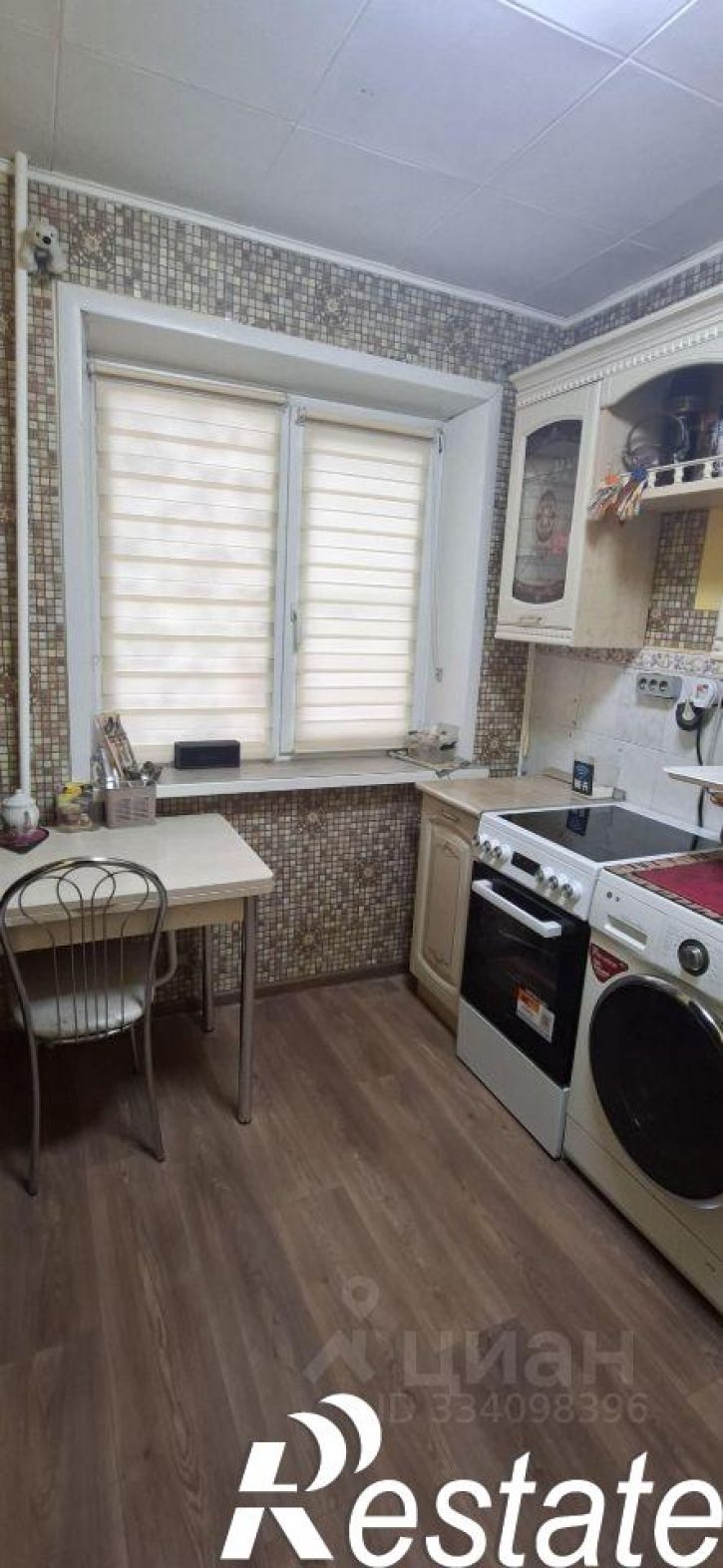 Комната улица Доржи Банзарова, 19,  д. 19