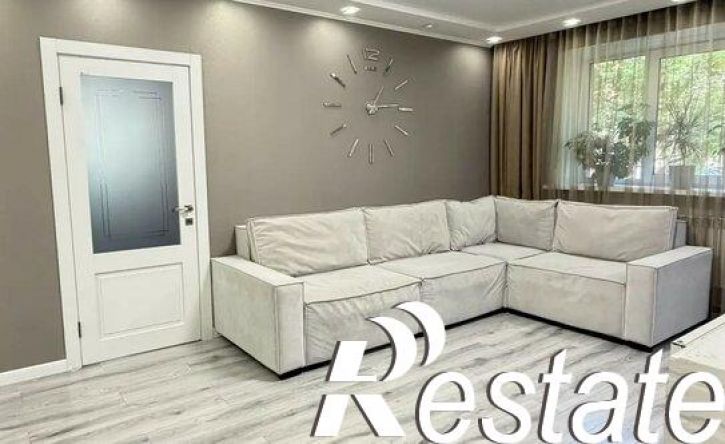 3-комн квартира улица Пискунова, 104,  д. 104