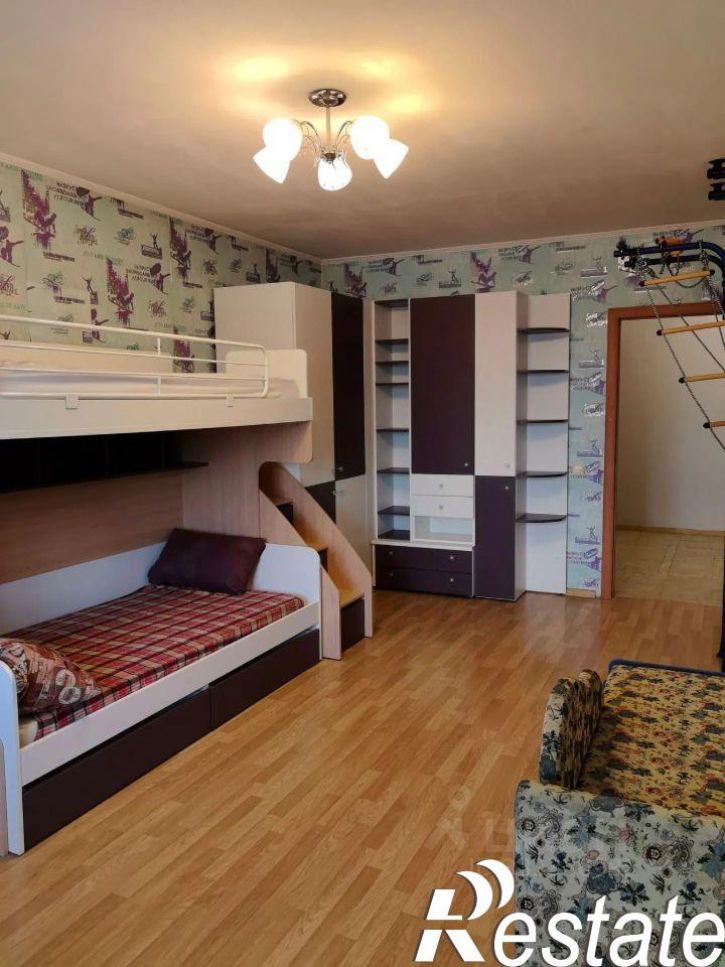 2-комн квартира улица Сурнова, 30/12,  д. 30/12