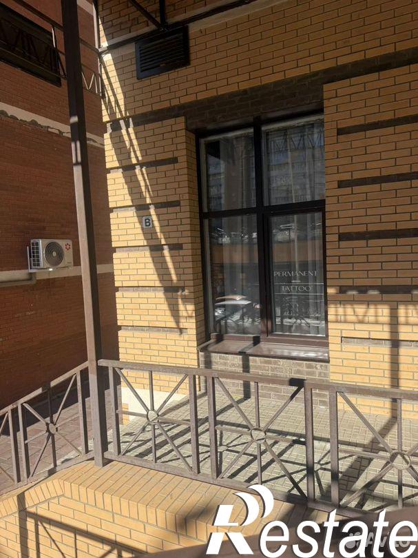 Купить торговое помещение за 6 994 000 рублей на Дальневосточная улица, 29/4