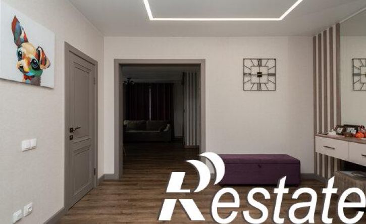 2-комн квартира улица Красных Мадьяр, 31,  д. 31