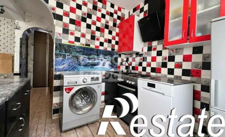 2-комн квартира улица Розы Люксембург, 237,  д. 237