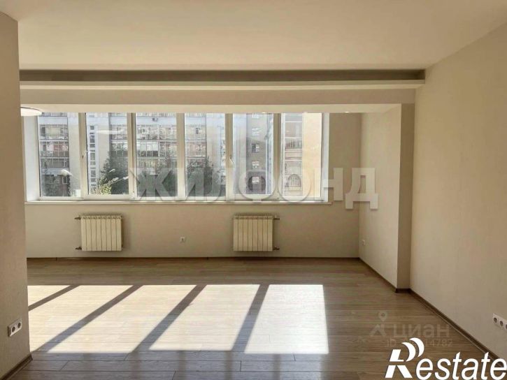 3-комн квартира улица Александра Невского, 4,  д. 4