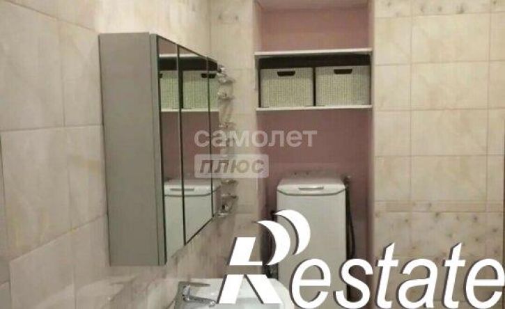 2-комн квартира микрорайон Топкинский, 27А
