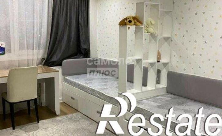 3-комн квартира Байкальская улица, 301,  д. 301