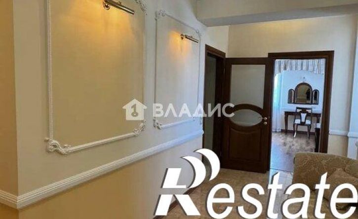 3-комн квартира улица Александра Невского, 2,  д. 2