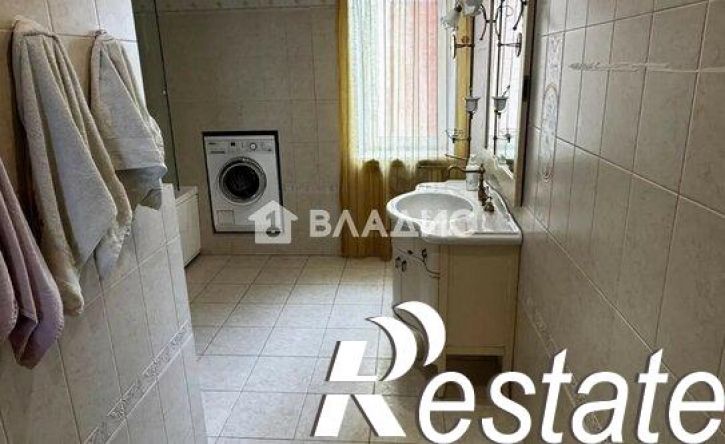3-комн квартира улица Александра Невского, 2,  д. 2