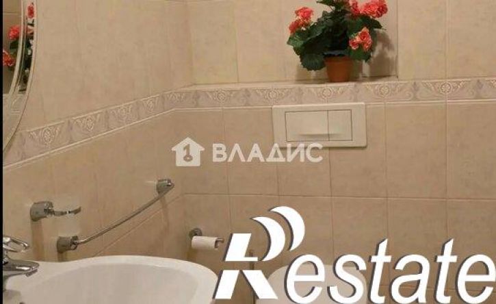 3-комн квартира улица Александра Невского, 2,  д. 2
