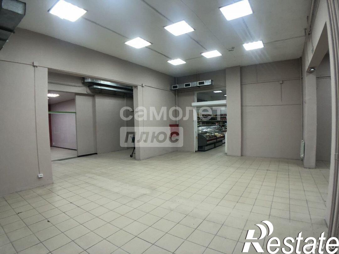 Купить торговое помещение за 17 450 000 рублей на проспект Маршала Жукова, 5/2