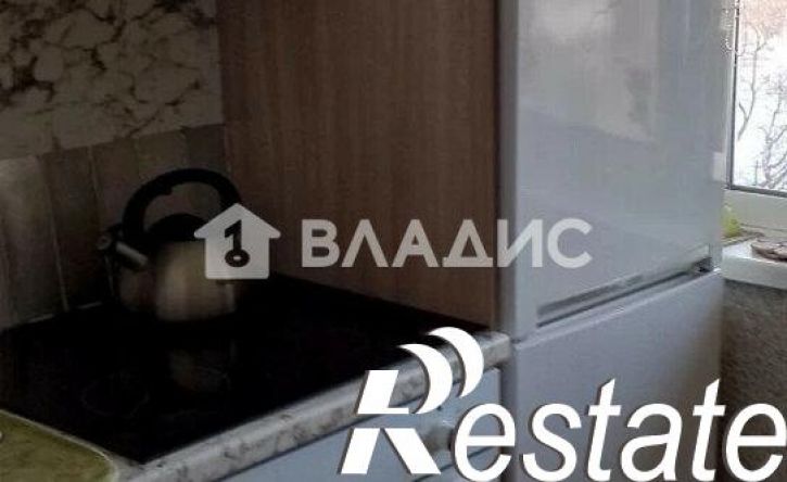 3-комн квартира улица Маршала Конева, 74,  д. 74