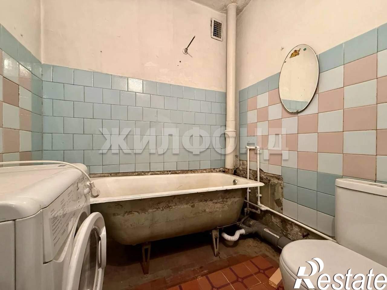 Купить квартиру за 13 000 000 рублей на 5 Армии улица, д.24