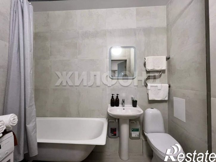 2-комн квартира Ивана Доронина улица, д.7