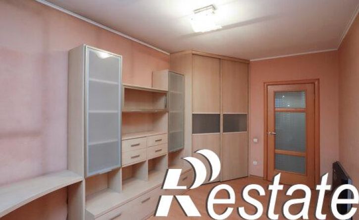 3-комн квартира улица Боткина, 8А,  д. 8А