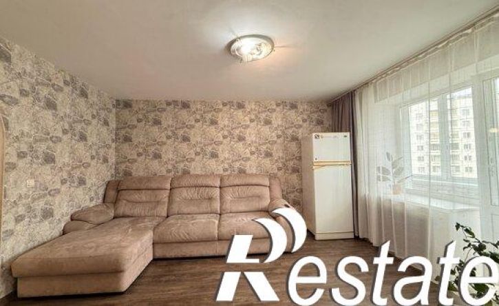 3-комн квартира улица Геологов, 10А,  д. 10А