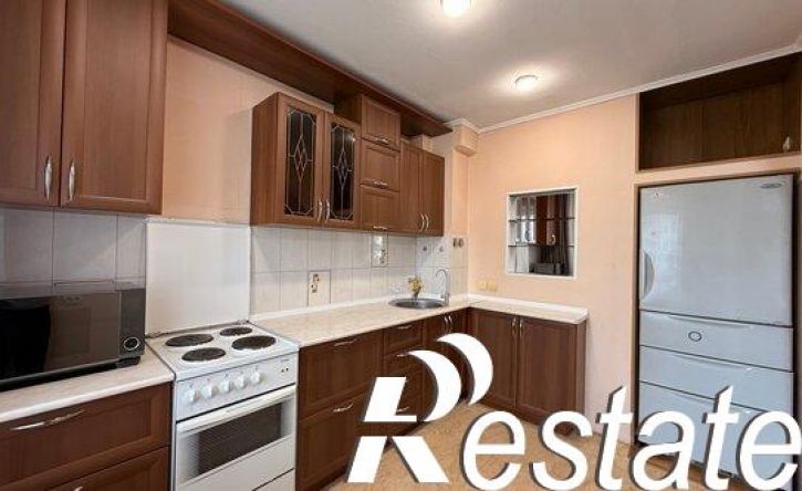 3-комн квартира улица Геологов, 10А,  д. 10А
