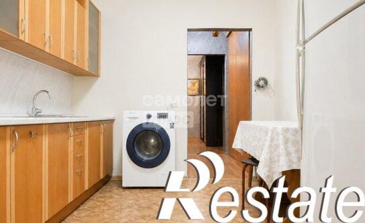 3-комн квартира микрорайон Первомайский, 82