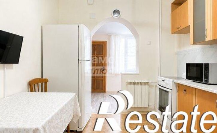 3-комн квартира микрорайон Первомайский, 82