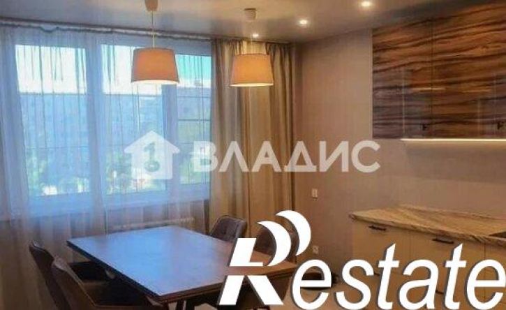 3-комн квартира Байкальская улица, 320/1,  д. 320/1