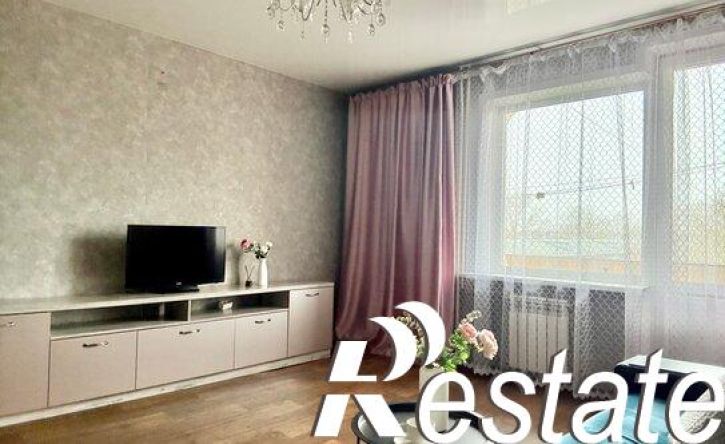 3-комн квартира улица Розы Люксембург, 347,  д. 347