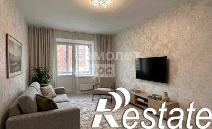 2-комн квартира улица Поленова, 33/4,  д. 33/4