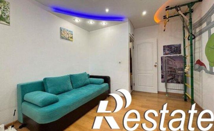 2-комн квартира улица Розы Люксембург, 136А,  д. 136А