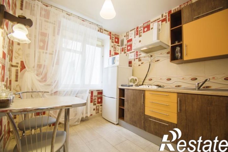 1-комн квартира Первомайский мкр, 50