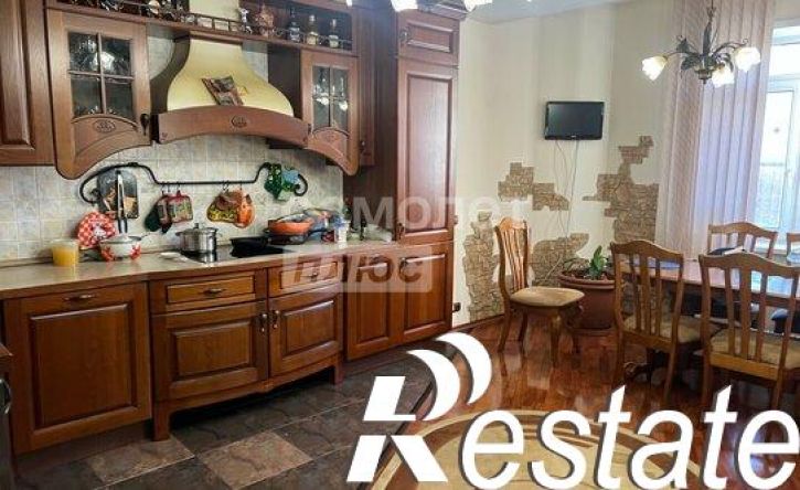 3-комн квартира улица Александра Невского, 60,  д. 60