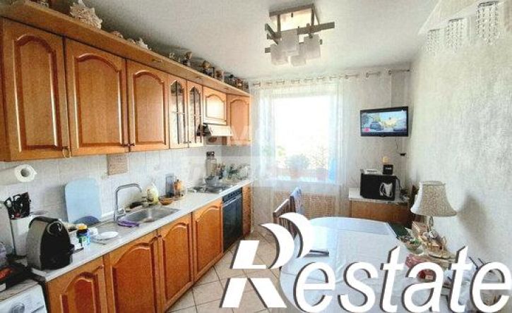 3-комн квартира Байкальская улица, 230,  д. 230