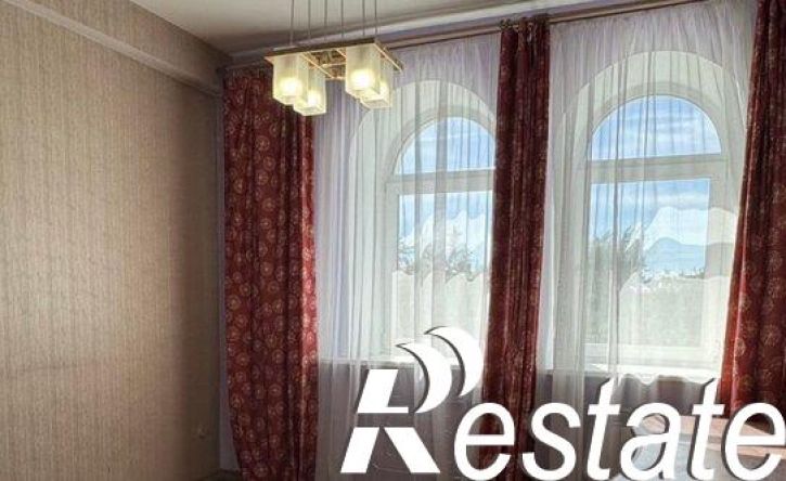4-комн квартира улица Сибирских Партизан, 4,  д. 4