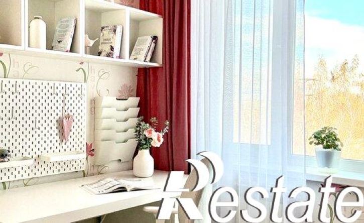 3-комн квартира улица Безбокова, 7/2,  д. 7/2